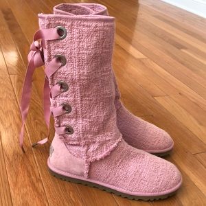 Pink ugg boots size 7. Worn once.